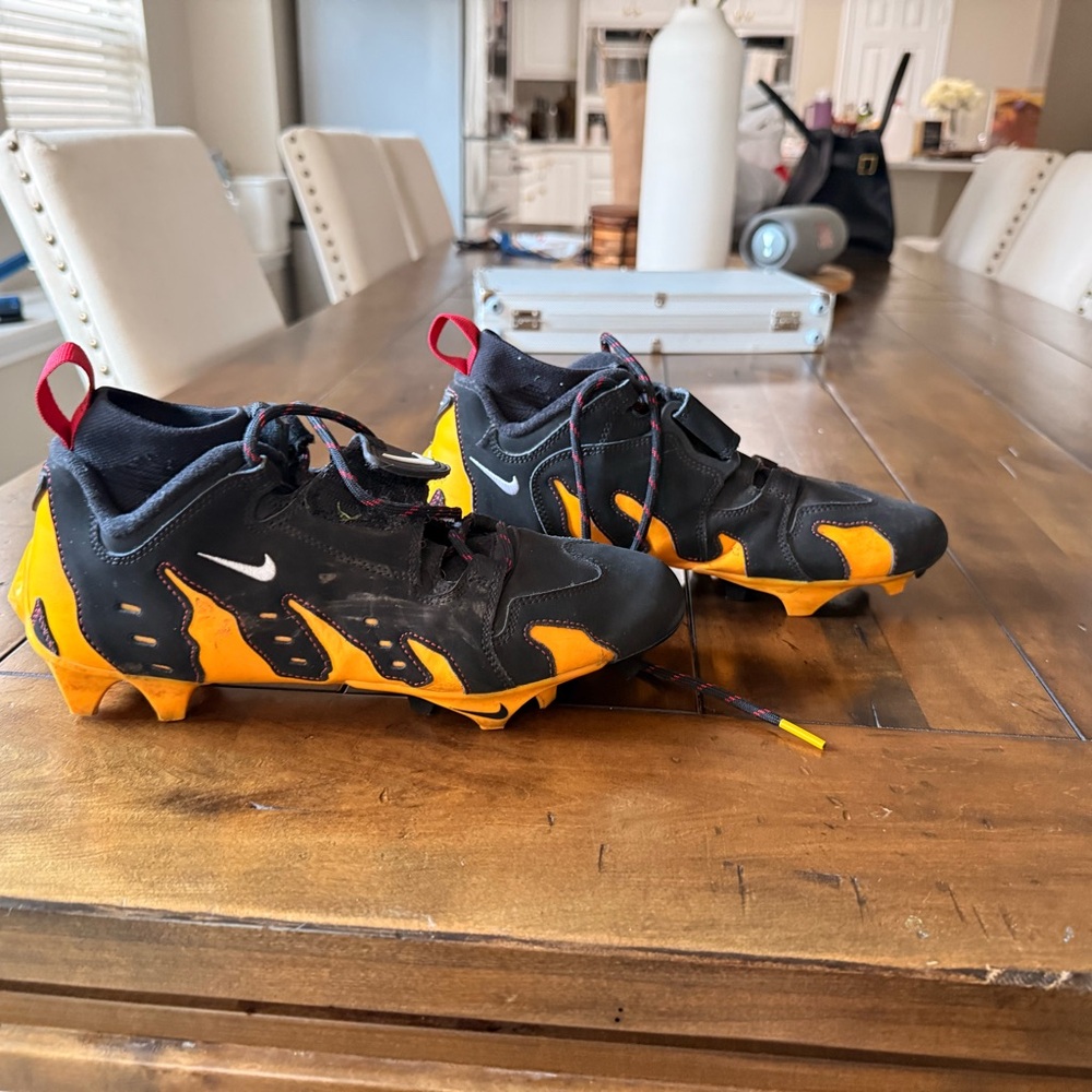 2023 Nike Kyler Murray X Vapor Edge Dt '96 Td 'Black University Gold’ View 5
